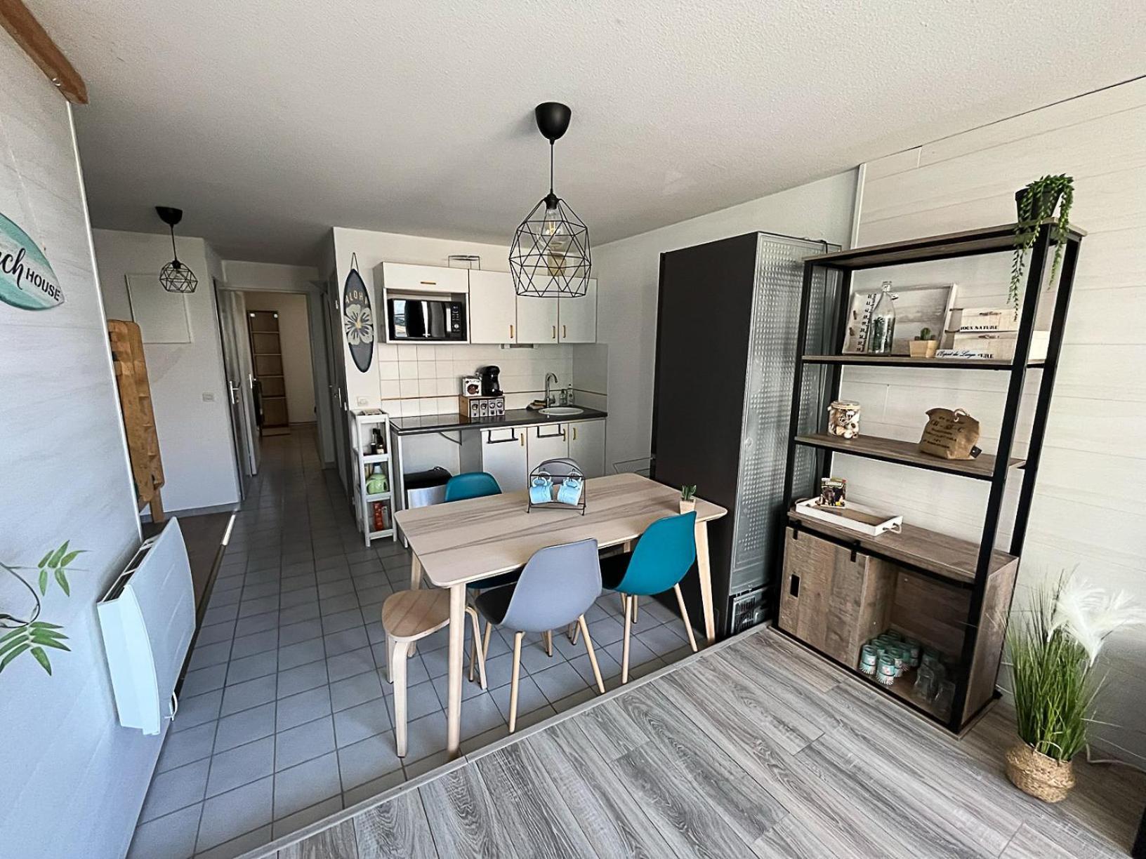 Tres Cosy Jusqu'a 6 Pers, Du Salonique